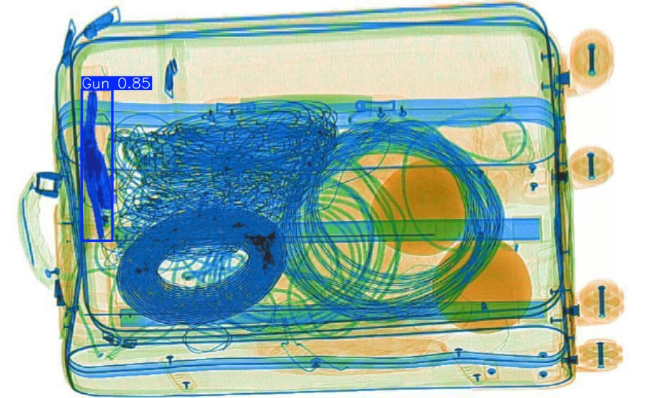 Detection preview by Segmentatation_v8_medium_train_250