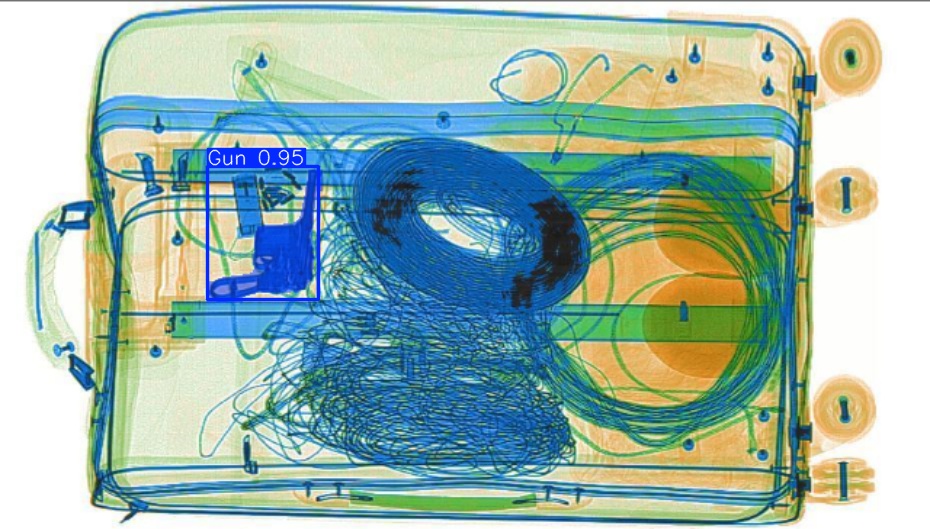 Detection preview by Segmentatation_v8_medium_train_250