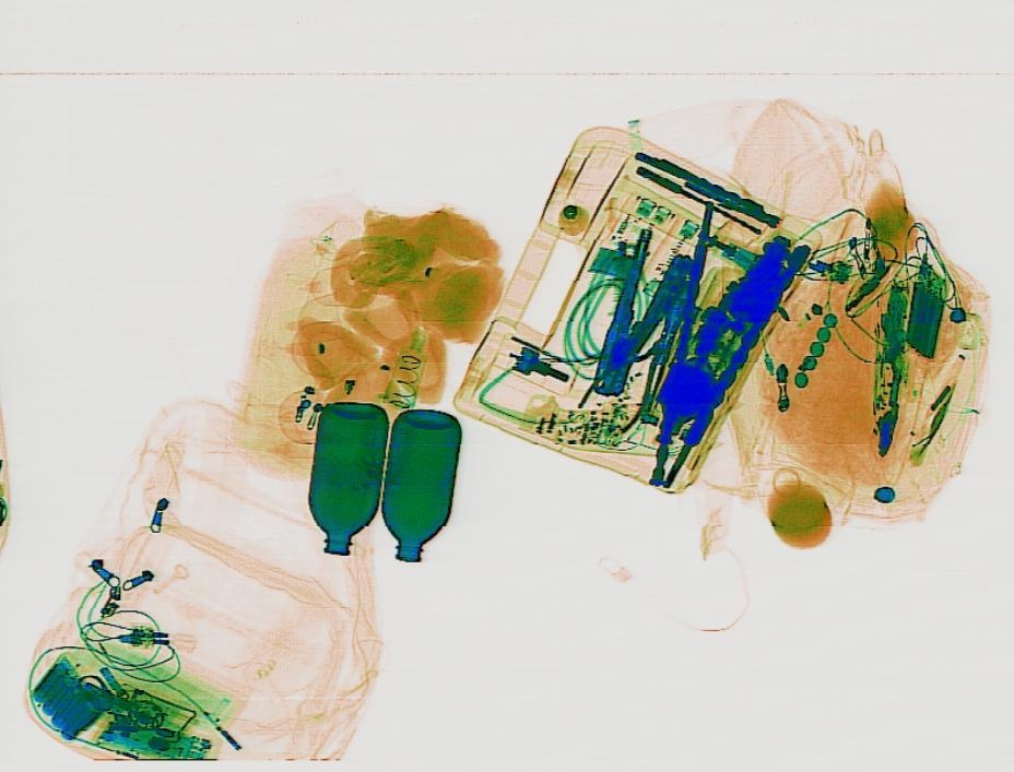 Detection preview by Segmentatation_v8_medium_train_250