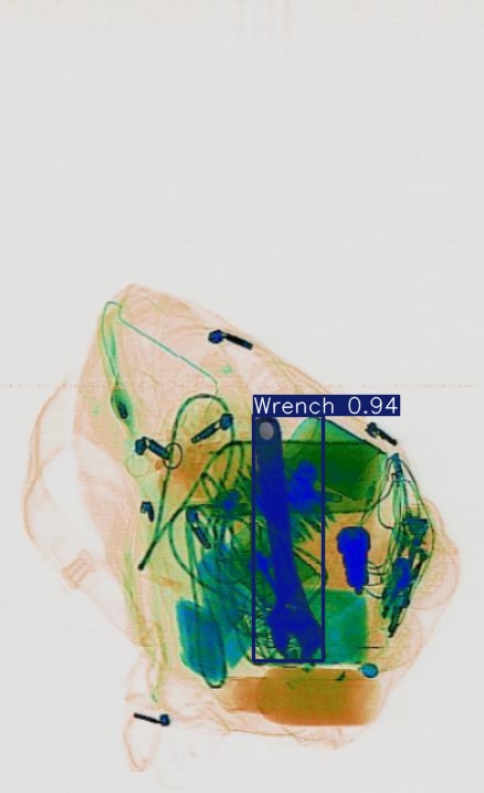 Detection preview by Segmentatation_v8_medium_train_250