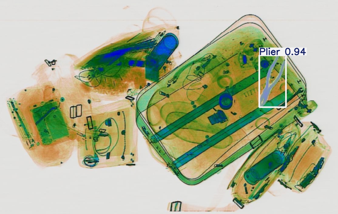 Detection preview by Segmentatation_v8_medium_train_250