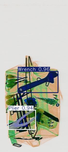 Detection preview by Segmentatation_v8_medium_train_250