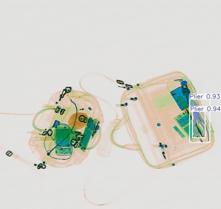 Detection preview by Segmentatation_v8_medium_train_250