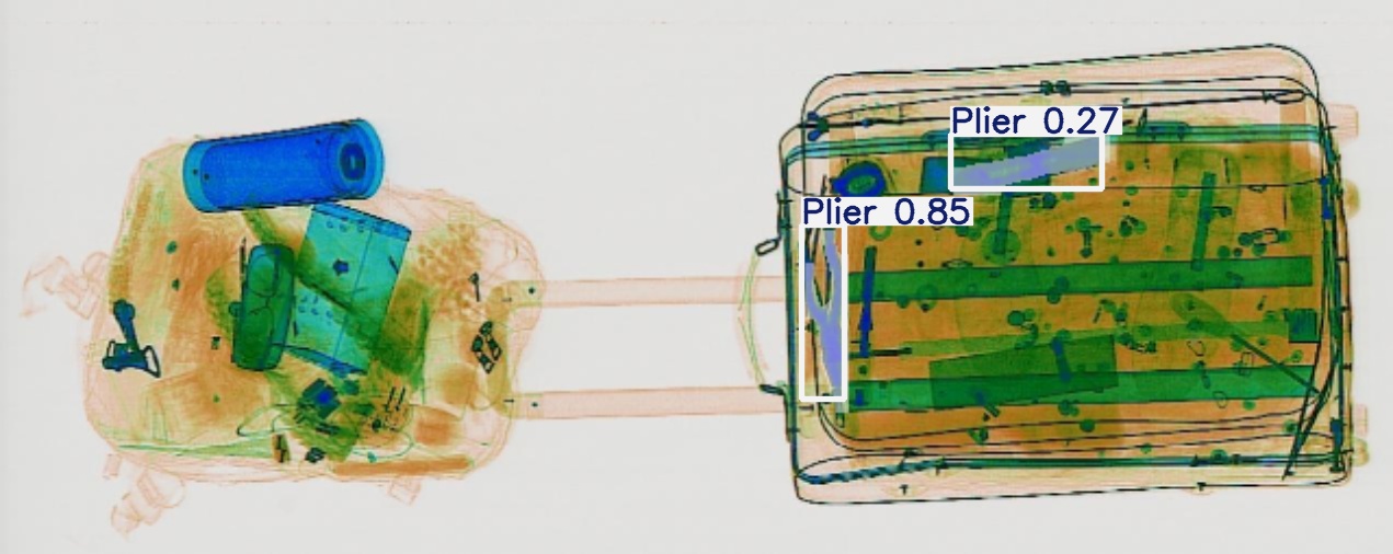Detection preview by Segmentatation_v8_medium_train_250
