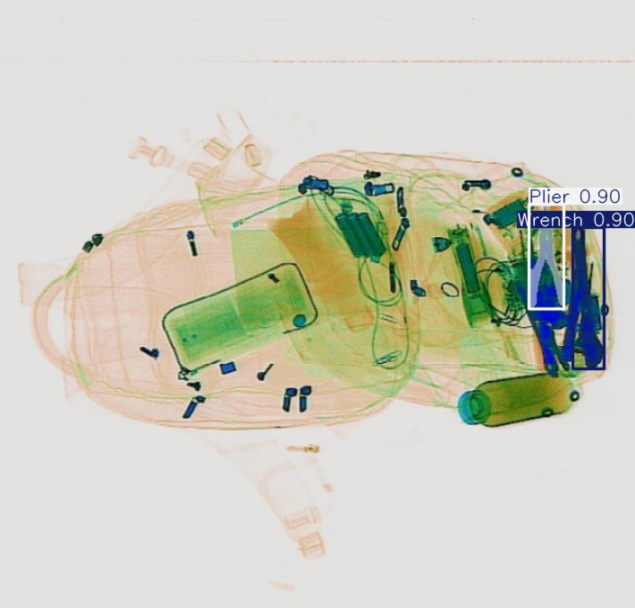 Detection preview by Segmentatation_v8_medium_train_250