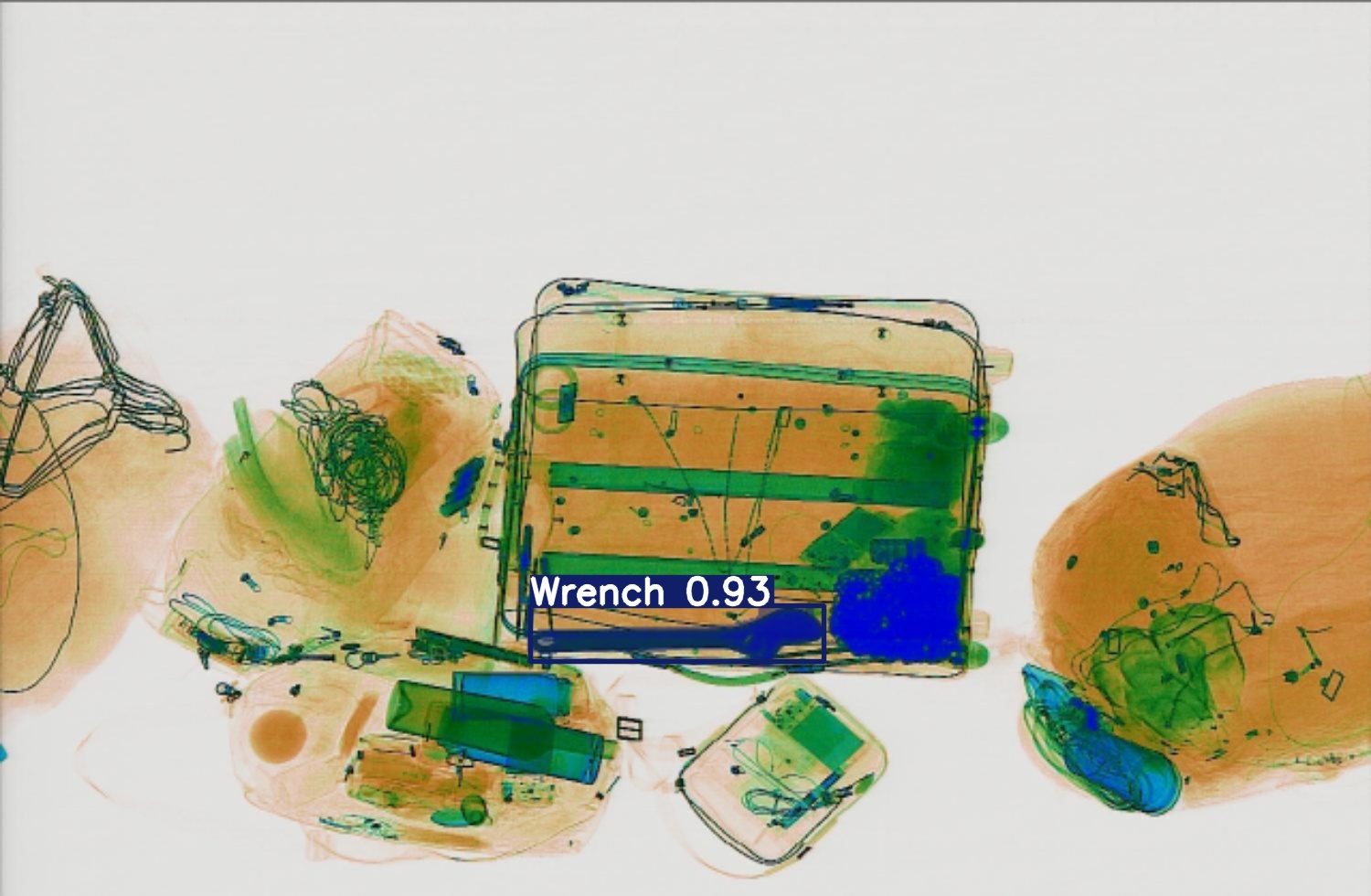 Detection preview by Segmentatation_v8_medium_train_250