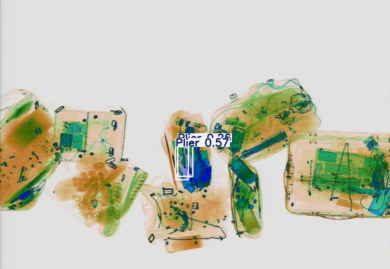 Detection preview by Segmentatation_v8_medium_train_250