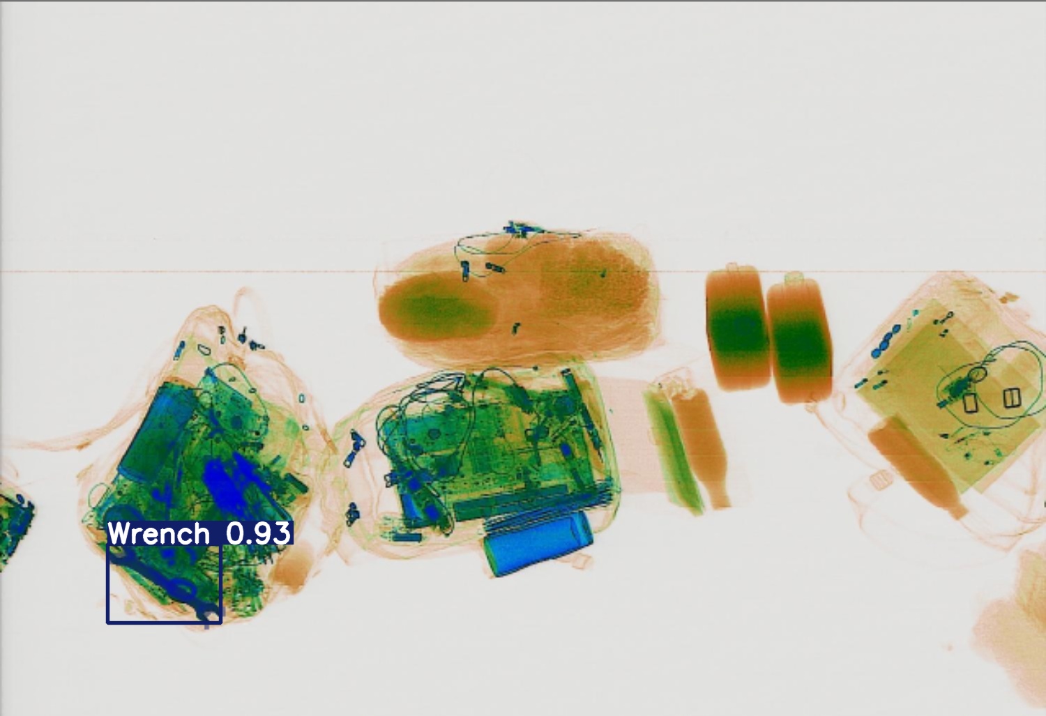 Detection preview by Segmentatation_v8_medium_train_250