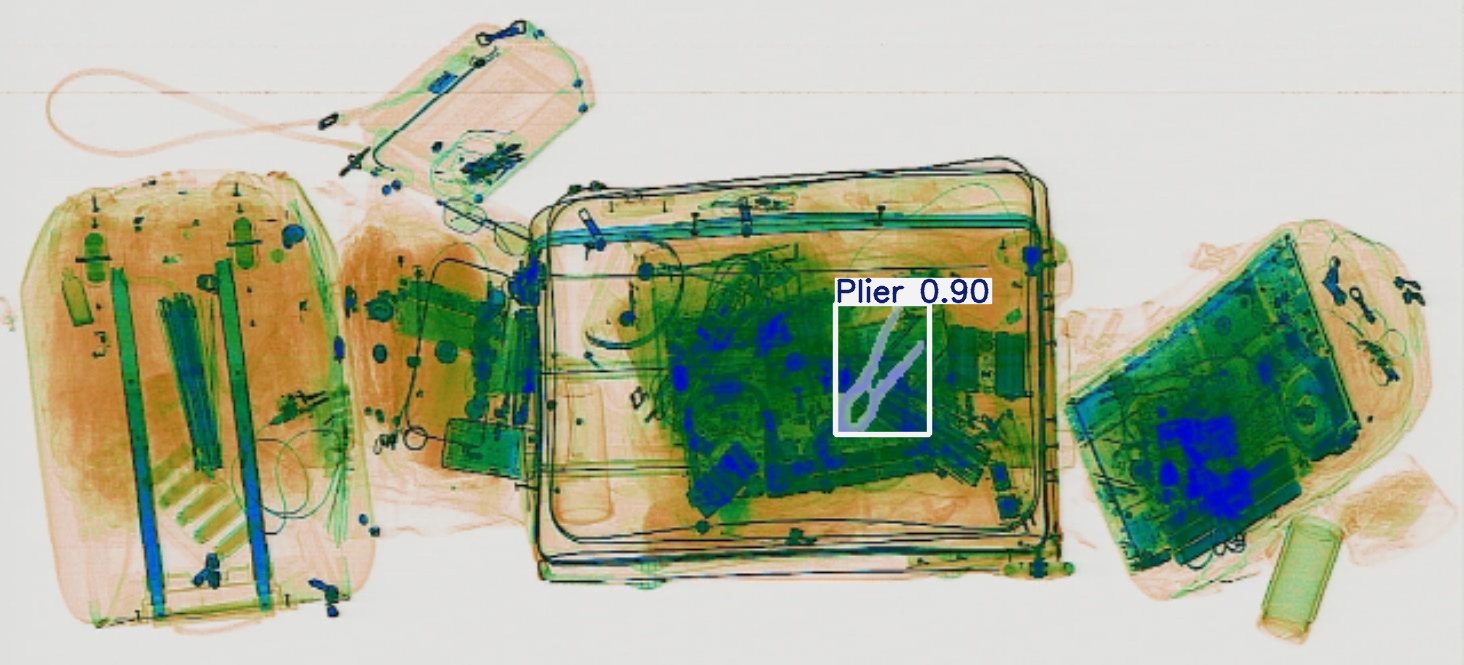 Detection preview by Segmentatation_v8_medium_train_250