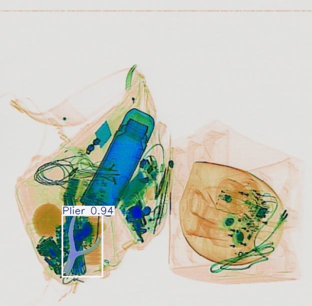 Detection preview by Segmentatation_v8_medium_train_250