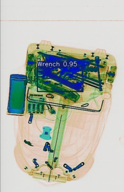 Detection preview by Segmentatation_v8_medium_train_250