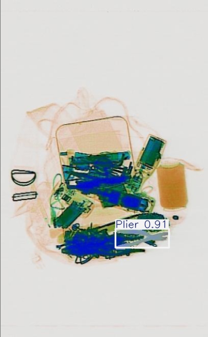 Detection preview by Segmentatation_v8_medium_train_250