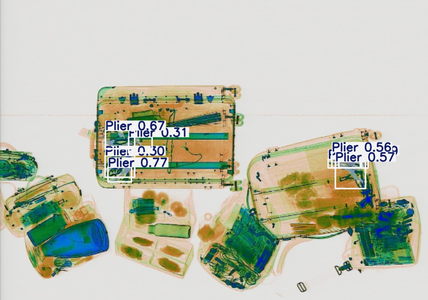 Detection preview by Segmentatation_v8_medium_train_250