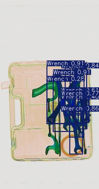 Detection preview by Segmentatation_v8_medium_train_250