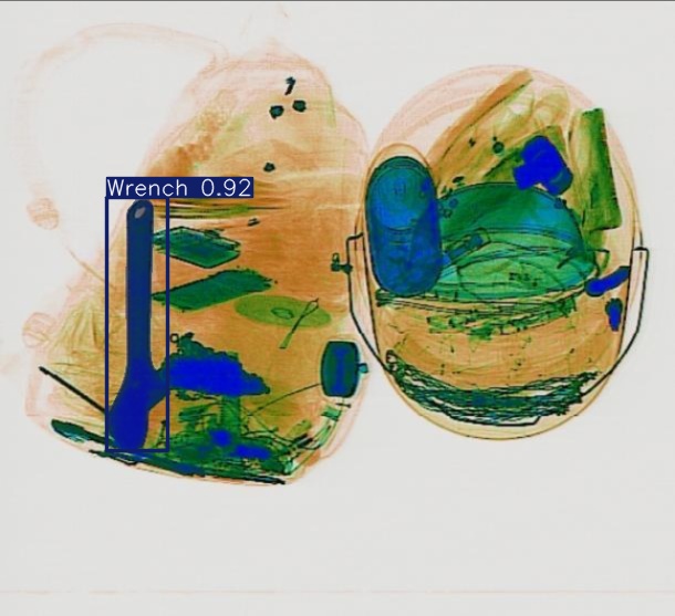 Detection preview by Segmentatation_v8_medium_train_250