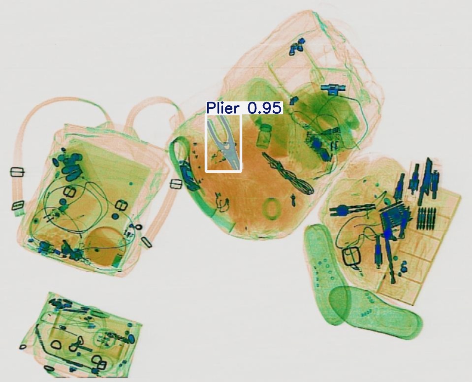Detection preview by Segmentatation_v8_medium_train_250