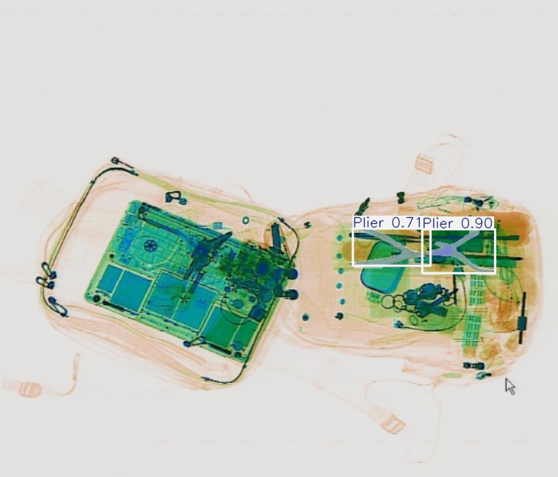 Detection preview by Segmentatation_v8_medium_train_250