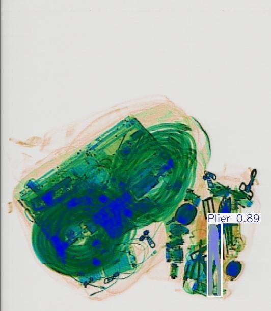 Detection preview by Segmentatation_v8_medium_train_250