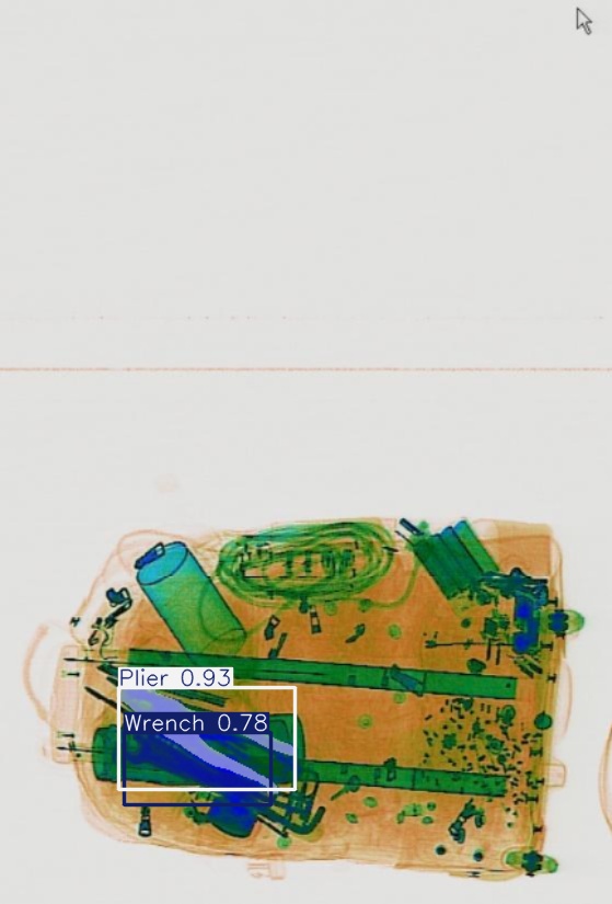 Detection preview by Segmentatation_v8_medium_train_250