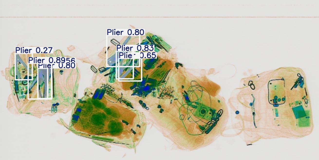 Detection preview by Segmentatation_v8_medium_train_250