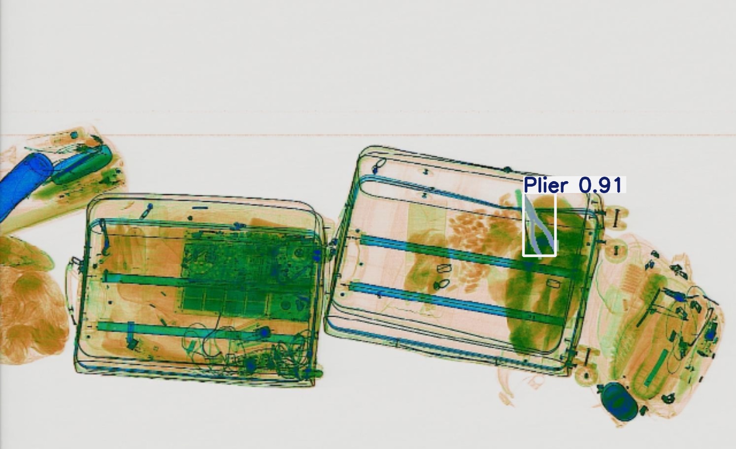 Detection preview by Segmentatation_v8_medium_train_250