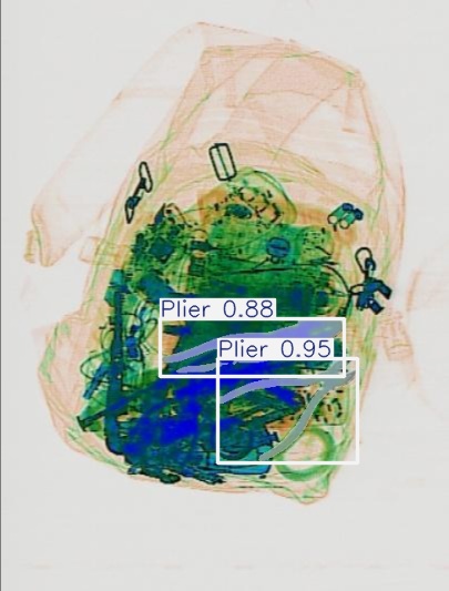Detection preview by Segmentatation_v8_medium_train_250