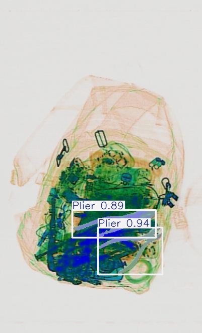 Detection preview by Segmentatation_v8_medium_train_250
