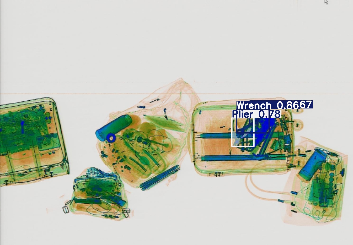 Detection preview by Segmentatation_v8_medium_train_250