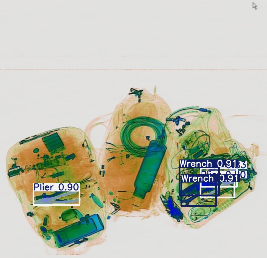 Detection preview by Segmentatation_v8_medium_train_250