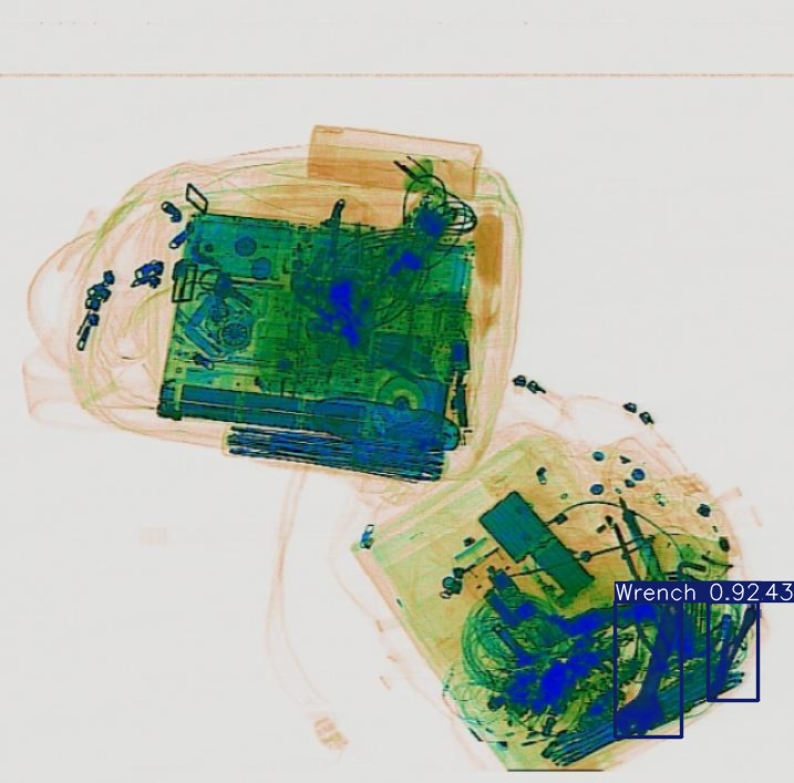 Detection preview by Segmentatation_v8_medium_train_250