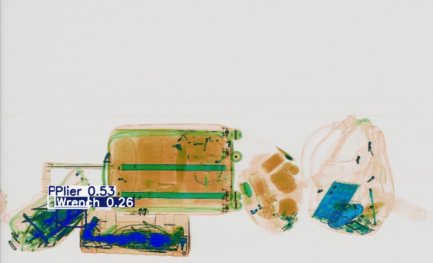 Detection preview by Segmentatation_v8_medium_train_250