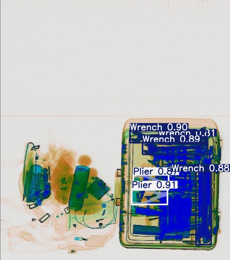 Detection preview by Segmentatation_v8_medium_train_250