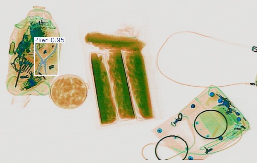 Detection preview by Segmentatation_v8_medium_train_250