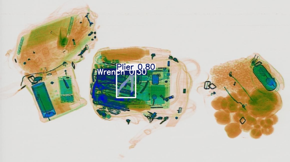 Detection preview by Segmentatation_v8_medium_train_250