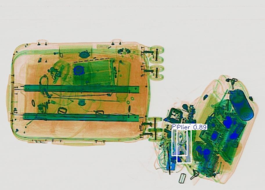 Detection preview by Segmentatation_v8_medium_train_250