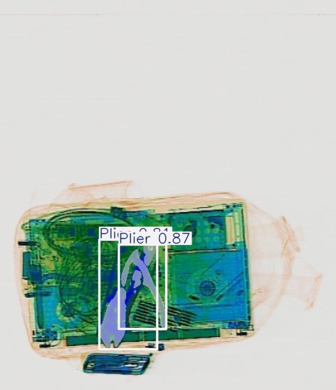 Detection preview by Segmentatation_v8_medium_train_250