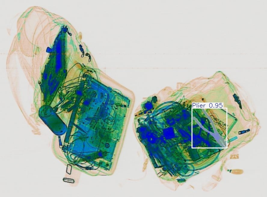 Detection preview by Segmentatation_v8_medium_train_250