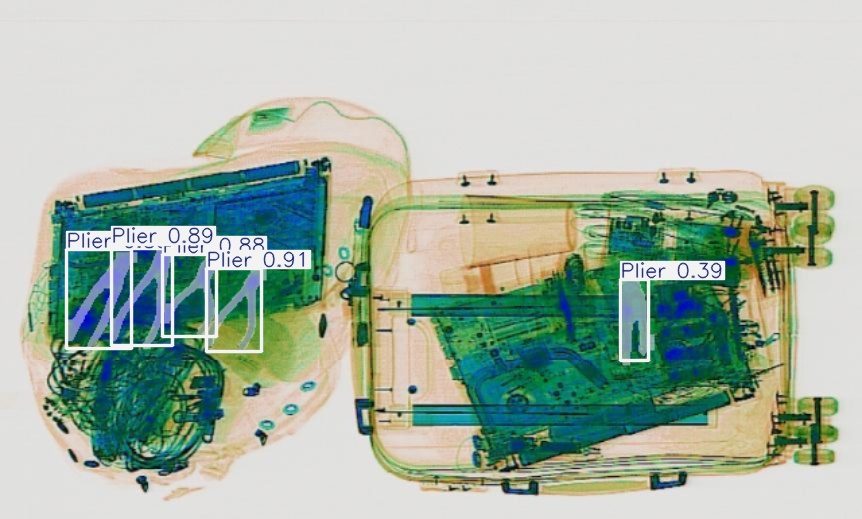 Detection preview by Segmentatation_v8_medium_train_250