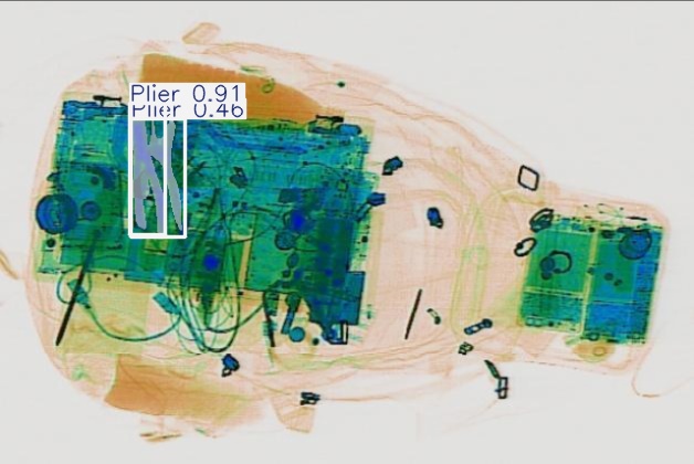 Detection preview by Segmentatation_v8_medium_train_250