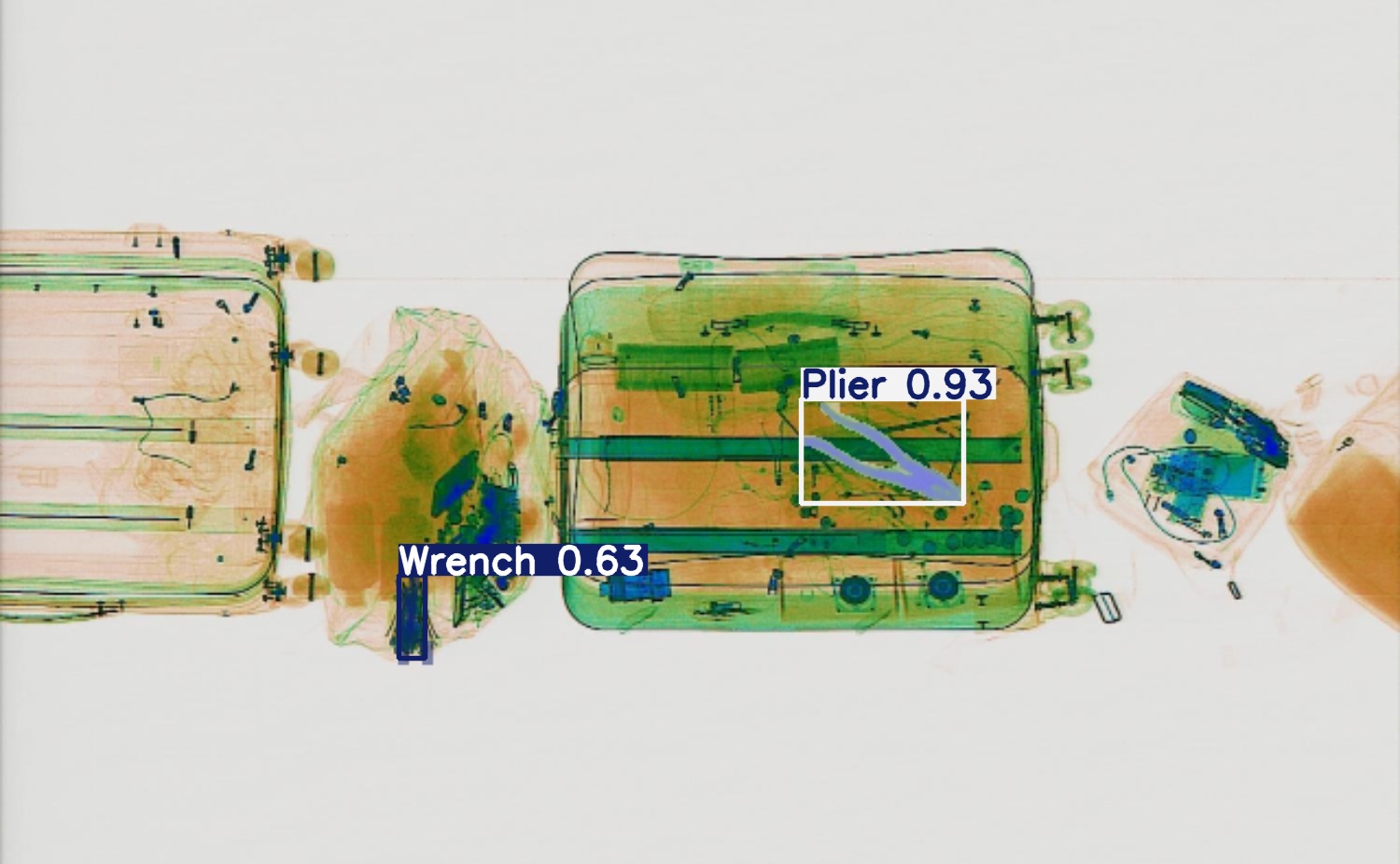 Detection preview by Segmentatation_v8_medium_train_250