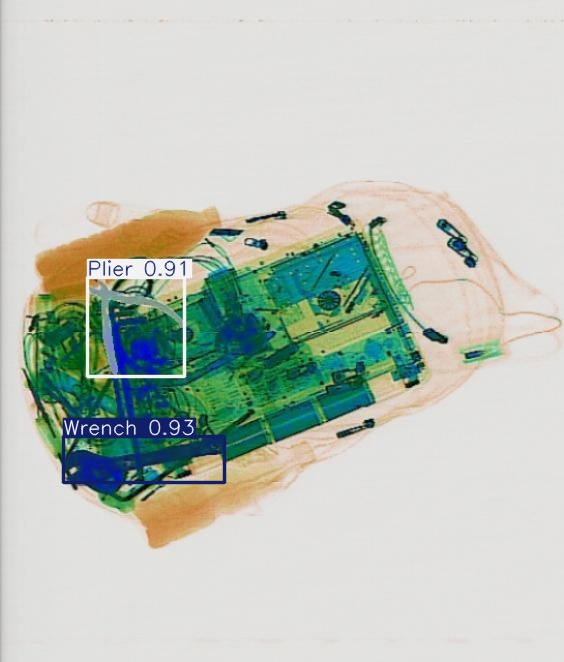 Detection preview by Segmentatation_v8_medium_train_250