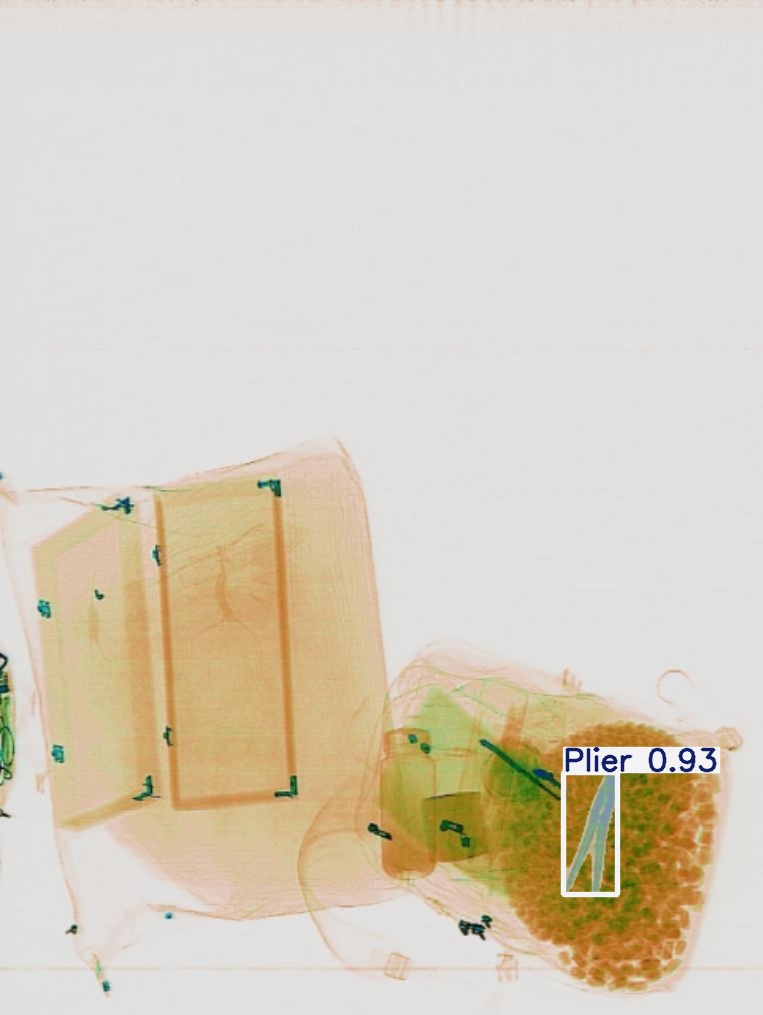 Detection preview by Segmentatation_v8_medium_train_250