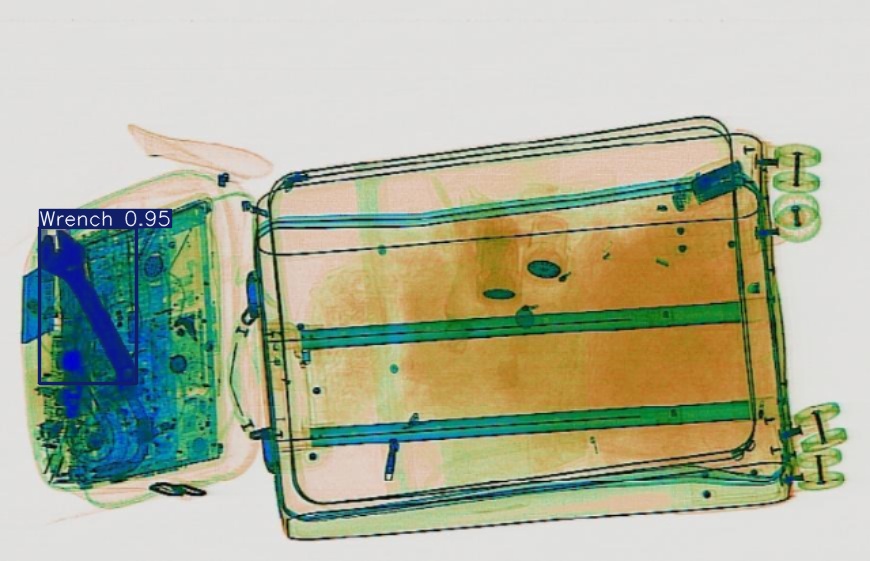 Detection preview by Segmentatation_v8_medium_train_250