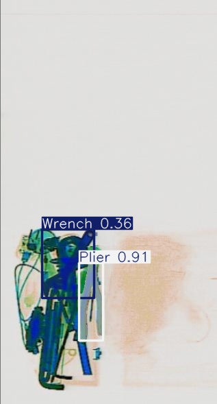 Detection preview by Segmentatation_v8_medium_train_250