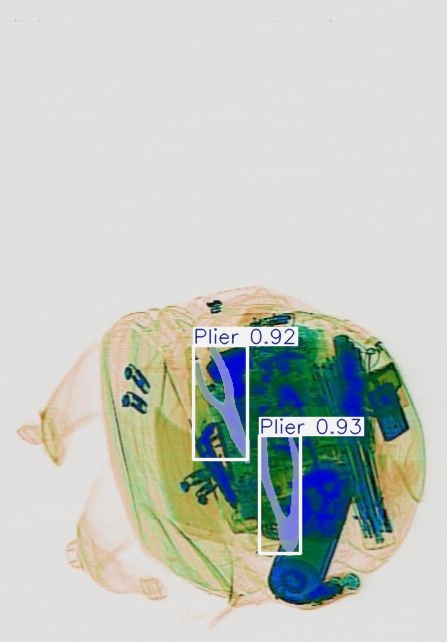 Detection preview by Segmentatation_v8_medium_train_250