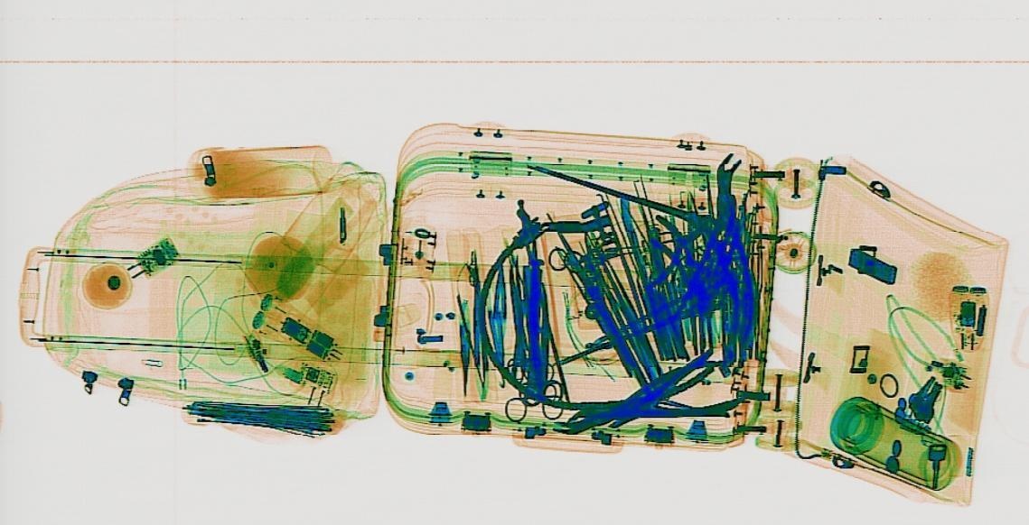 Detection preview by Segmentatation_v8_medium_train_250