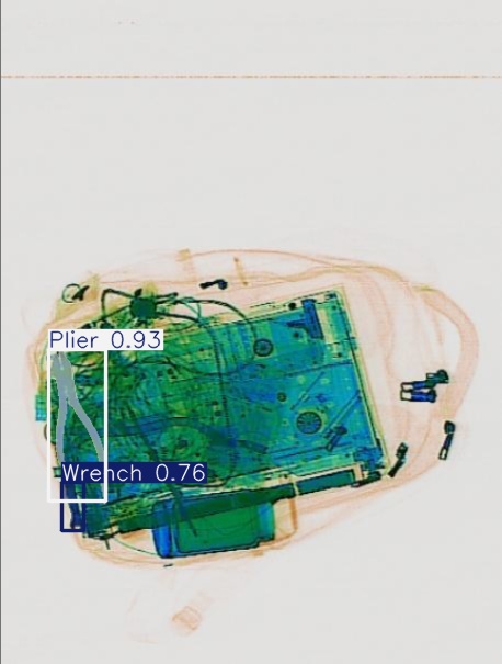 Detection preview by Segmentatation_v8_medium_train_250