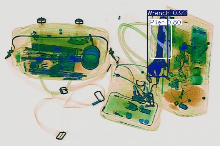 Detection preview by Segmentatation_v8_medium_train_250