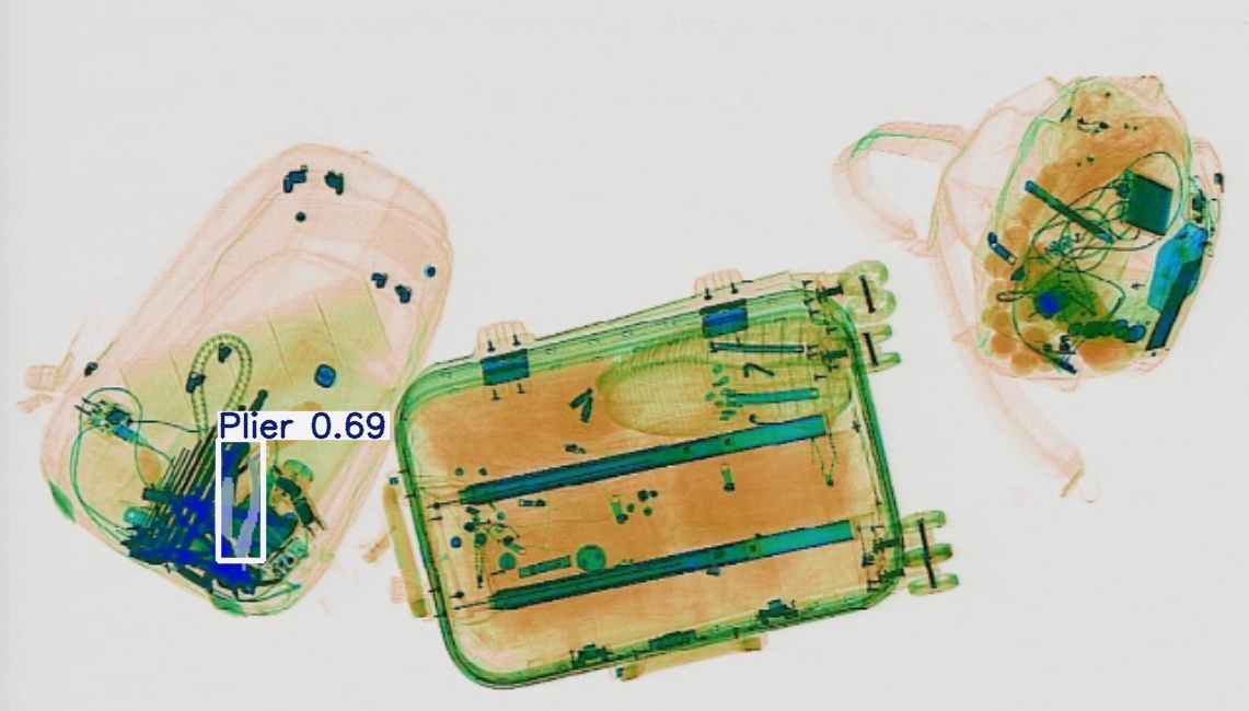 Detection preview by Segmentatation_v8_medium_train_250
