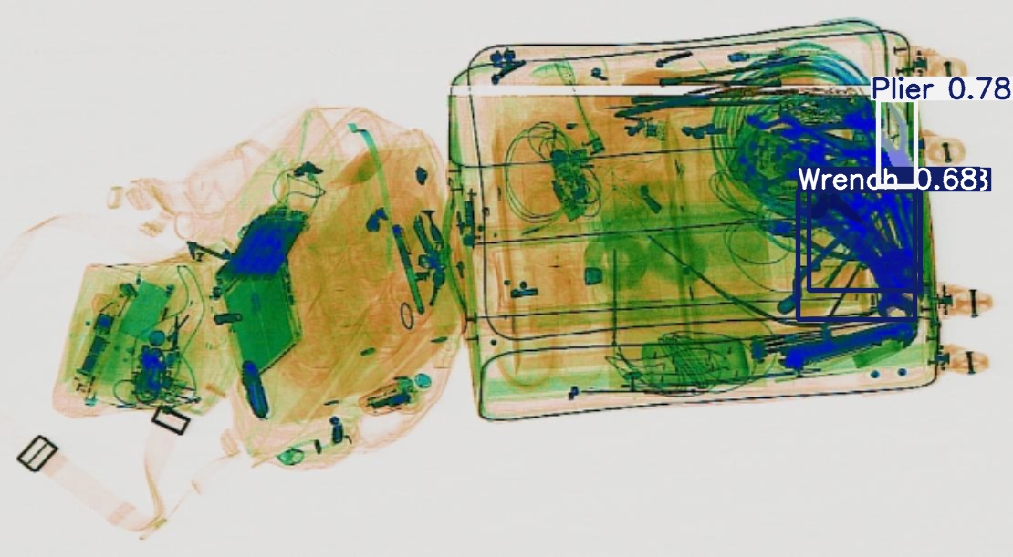 Detection preview by Segmentatation_v8_medium_train_250